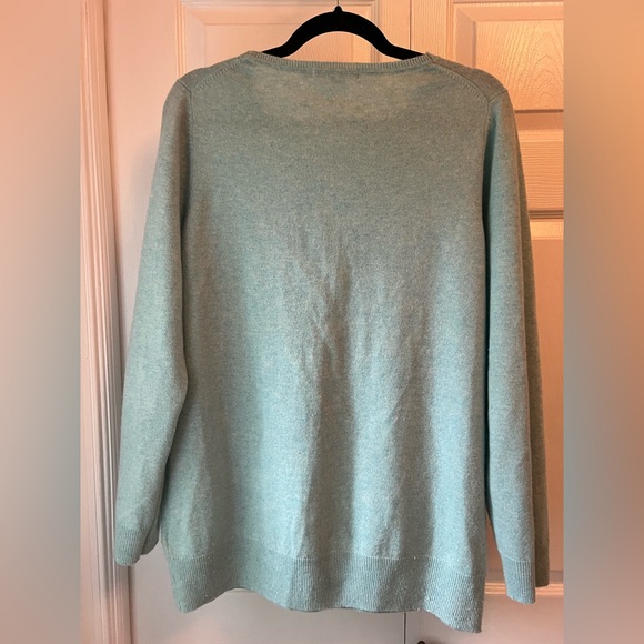 Boden Cashmere Crew Neck Sweater - Picture 2 of 7